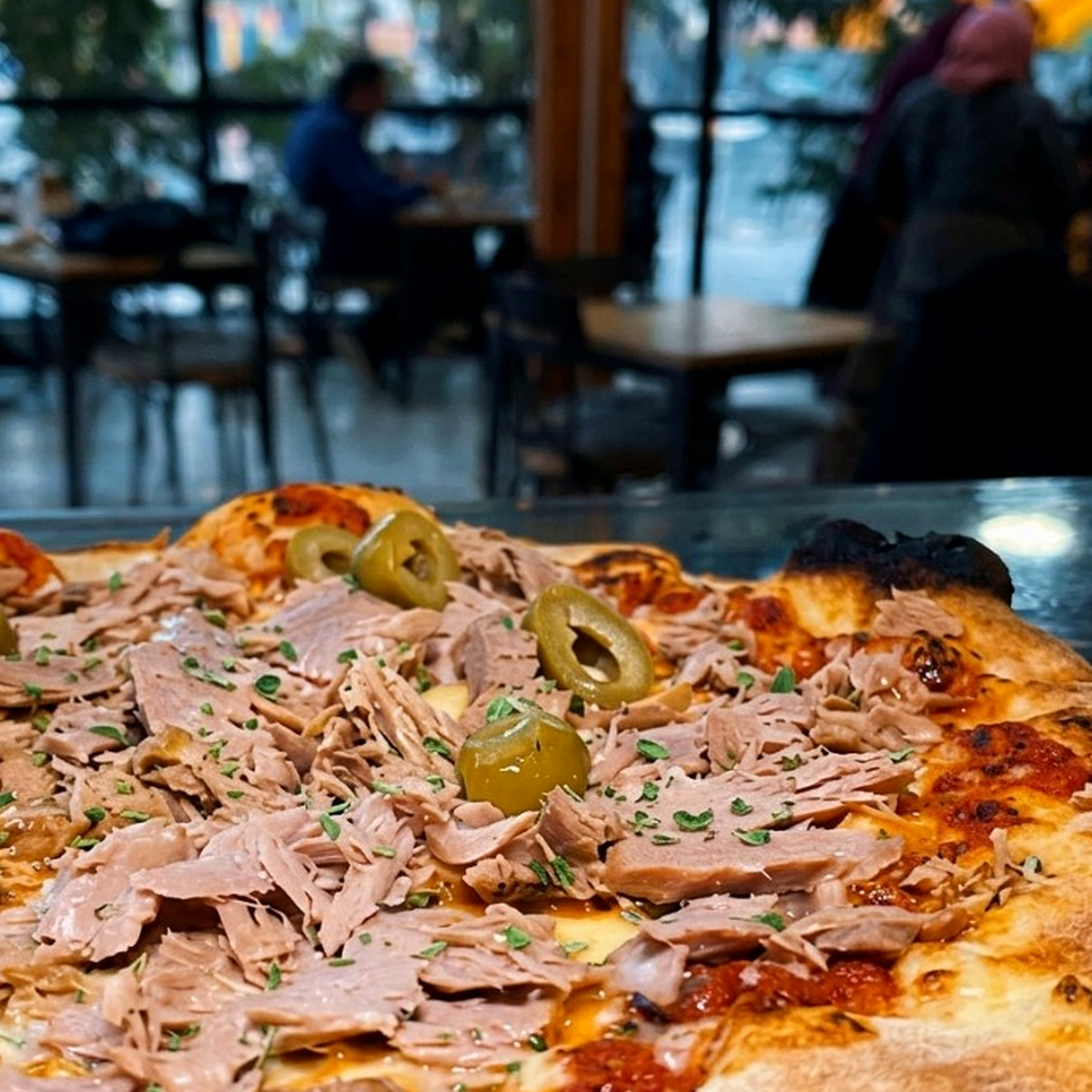Pizza au thon et olives — Just In Time